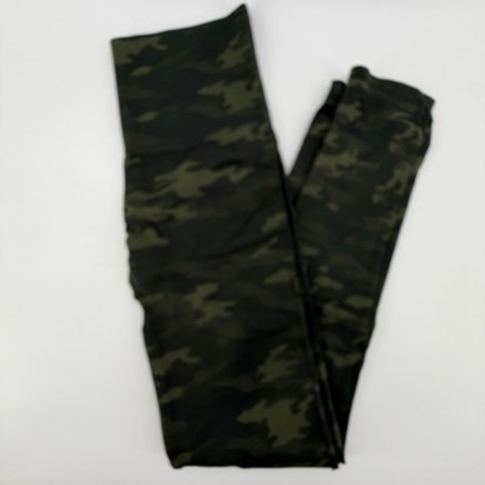 Spanx Look At Me Now Seamless Leggings Green Camo High Waist FL3515 Womens S/P